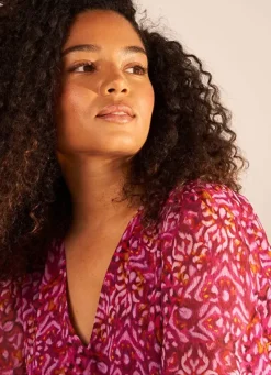 Sud Express Tops & Blouses|Blouse Imprime Encolure V Framboise Tajorie