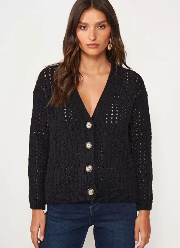 Sud Express Jumpers & Cardigans|Gilet Col V Avec Jeu De Tricotage Ajoure Noir Glasgow