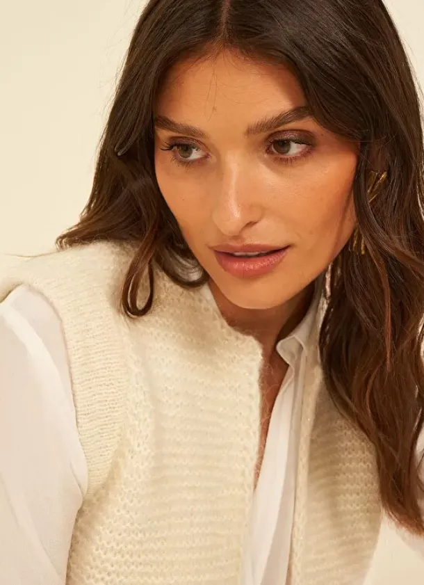 Sud Express Jumpers & Cardigans|Gilet Court Et Ouvert, En Mohair Et Alpaga Ecru Gotanax