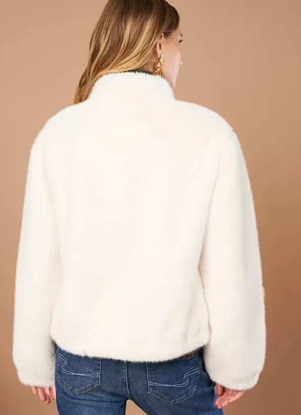 Sud Express Jackets & Coats|Manteau Court En Fausse Fourrure Craie Mucyli