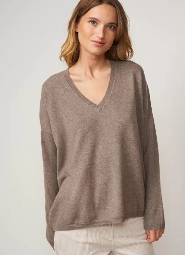 Sud Express Jumpers & Cardigans|Pull Au Volume Oversize Et A Manches Longues Pres Du Corps Vison Monjoe