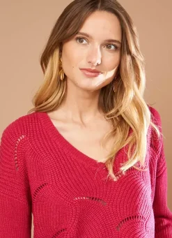 Sud Express Jumpers & Cardigans|Pull Col V Au Tricotage Ajoure Framboise Matido
