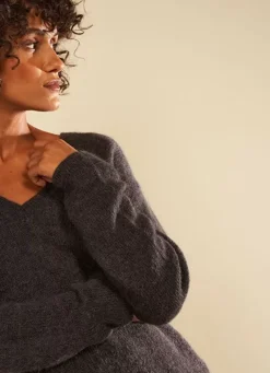 Sud Express Jumpers & Cardigans|Pull Col V En Mohair Plomb Mannakayx